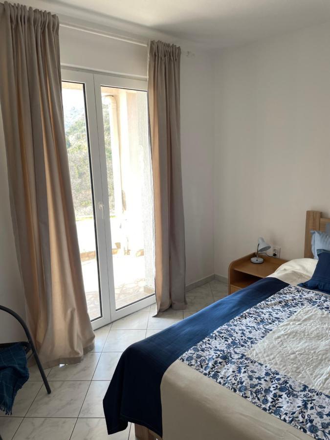 Apartments Villa Relax Petrovac 外观 照片