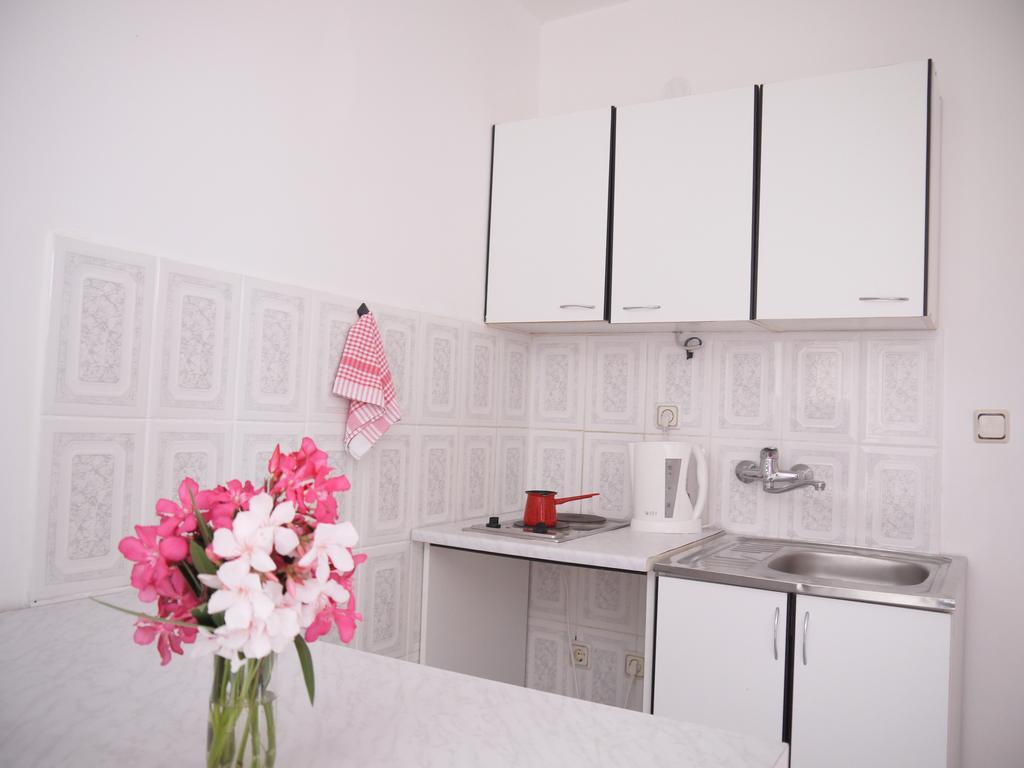 Apartments Villa Relax Petrovac 外观 照片