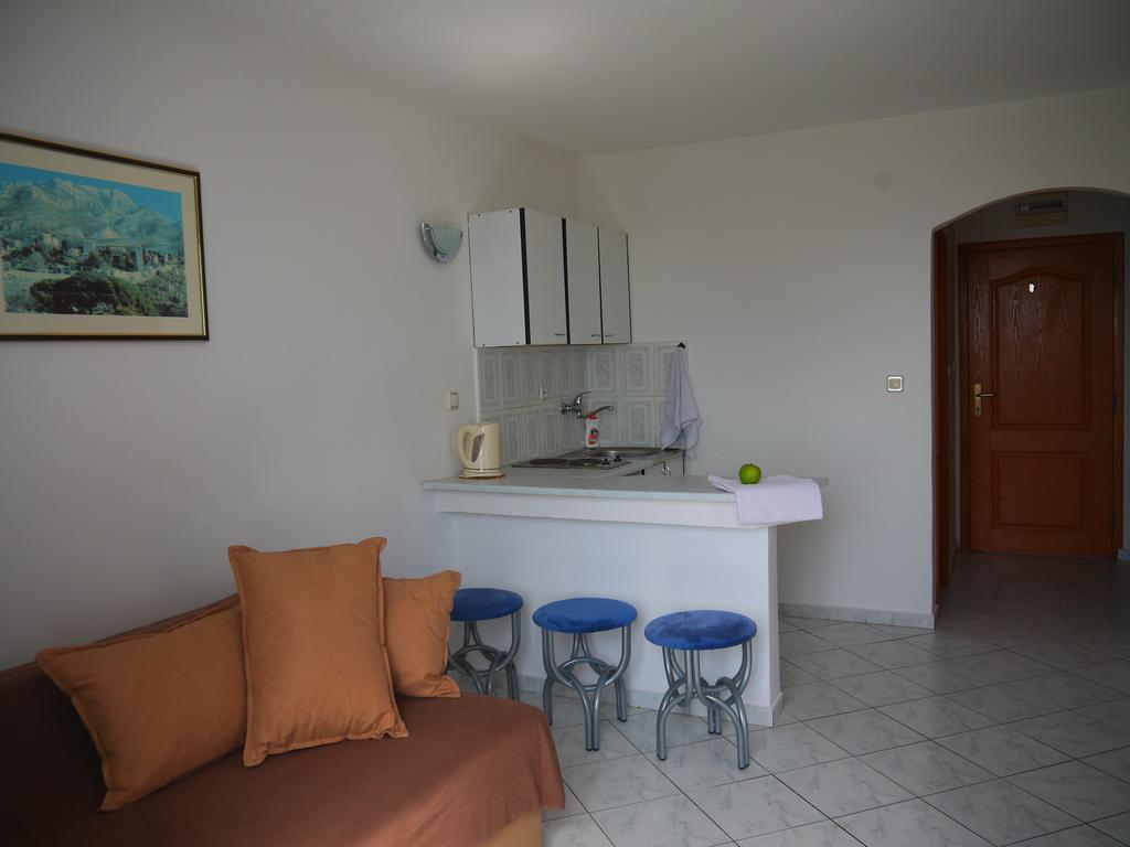 Apartments Villa Relax Petrovac 外观 照片